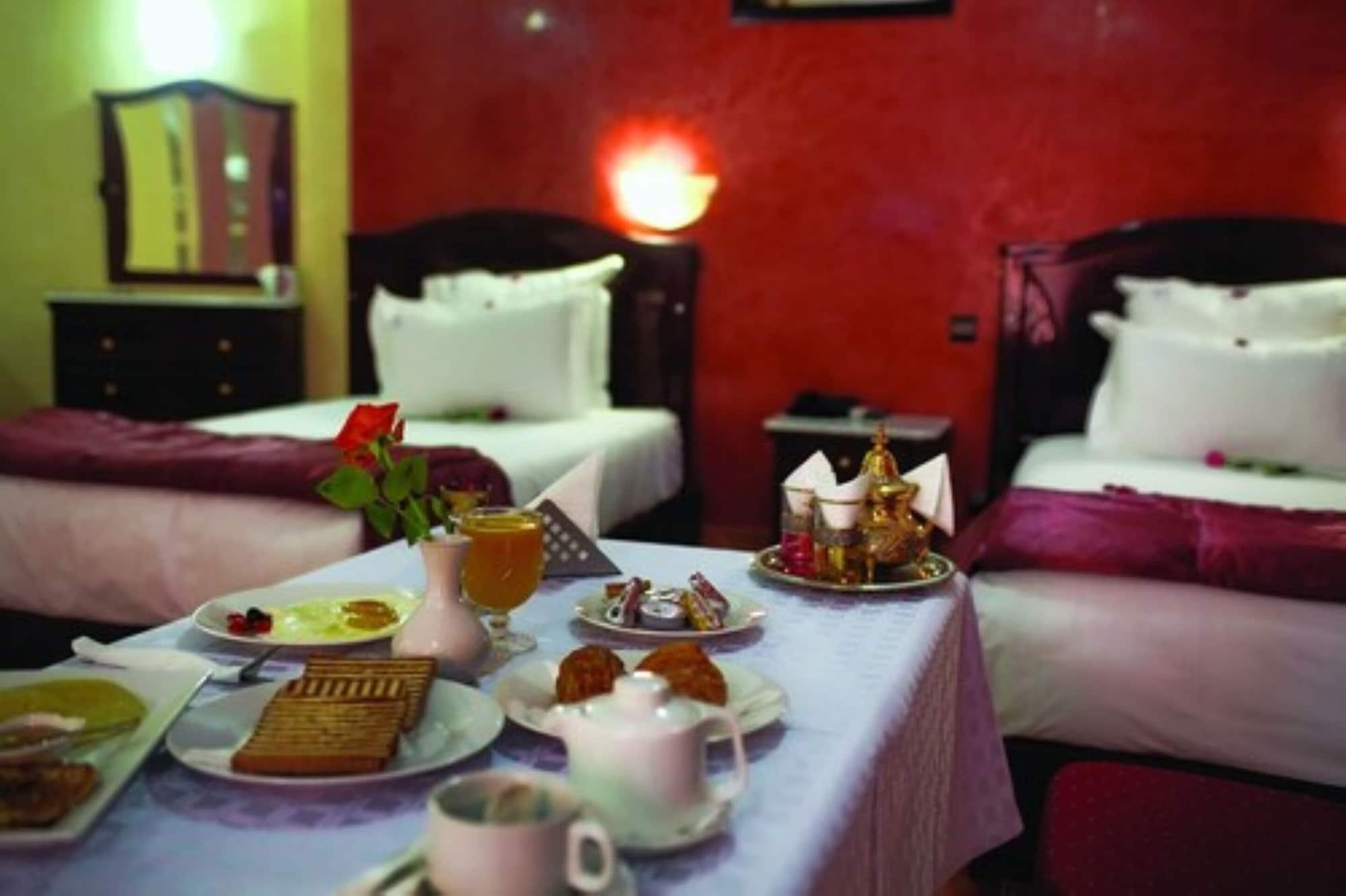 Hotel Les Ambassadeurs Марракеш Экстерьер фото